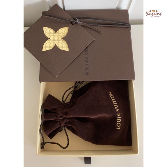 Authentic LOUIS VUITTON Goldtone Tapage Key Holder And Bag Charm - Picture 12 of 12